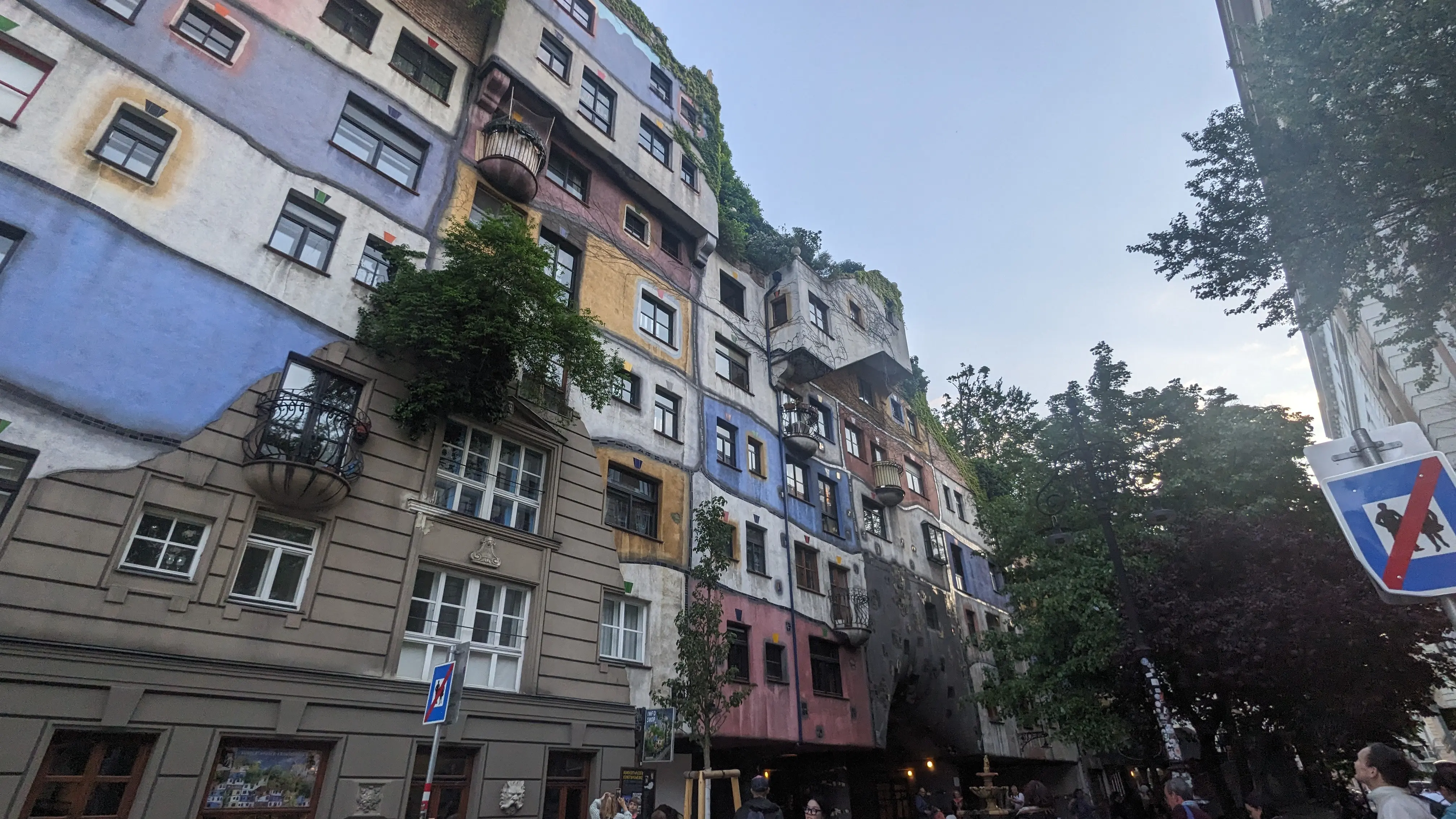 Hundertwasserhaus